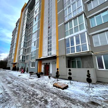 Івана Величковського вул., 70а