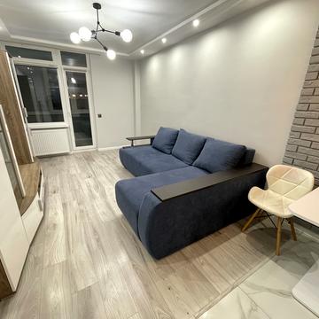 Злуки просп., 7