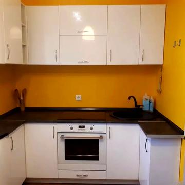 Юлії Здановської вул. (Ломоносова), 85-Б