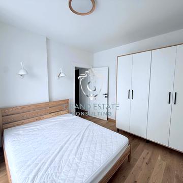 Святослава Хороброго вул., 11-Б