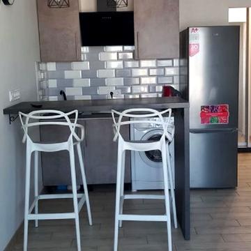 Вишняківська вул., 2