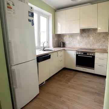 Приозерна вул., 10-В