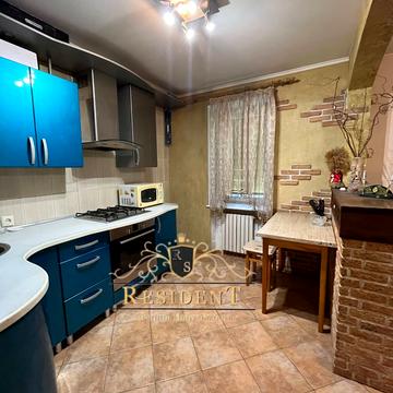 Яскрава вул. (Тверська), 7