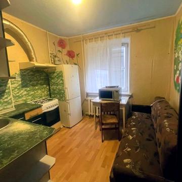 Сільськогосподарська вул., 25