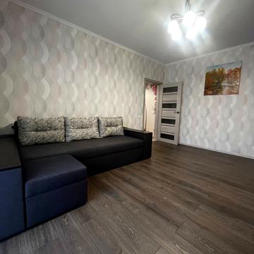 Осипа Турянського вул. (), 17