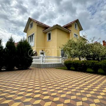 Барвінкова вул., 10