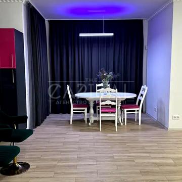 Барвінкова вул., 10