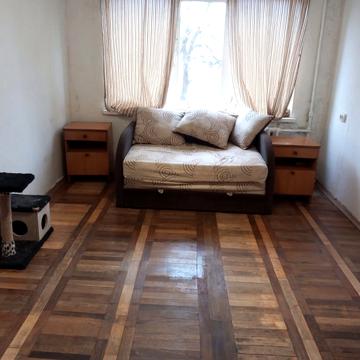 Миропільська вул., 35