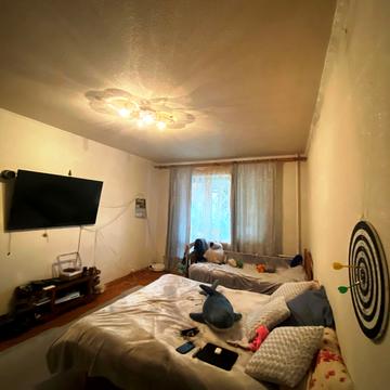 Зої Гайдай вул., 3