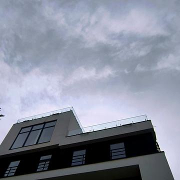 Лісневицька вул., 1