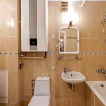 Саксаганського вул., 45