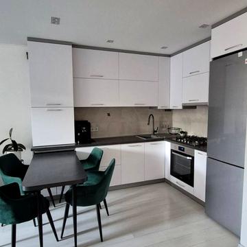 Зелена вул., 204г