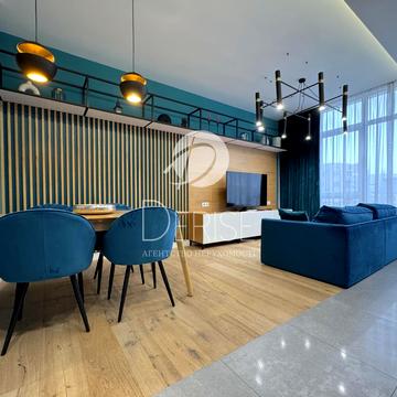 Саперне Поле вул., 5