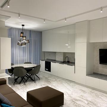 Саперне Поле вул., 3