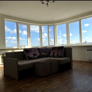 Добровольців вул. (Маршала Говорова), 10/5