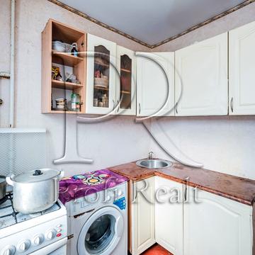 Озерна вул., 12