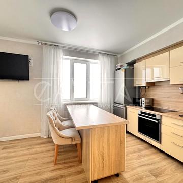 Оболонський просп., 1к1