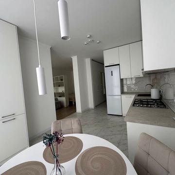 Тернопільська вул., 46