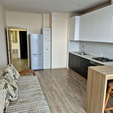 Володимира Сікевича вул., 12