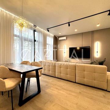 Виноградна вул.