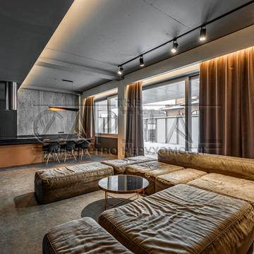 Ломаківська вул. (Мічуріна), 61