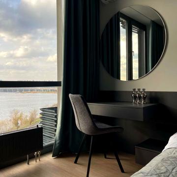 Дніпровська набережна вул., 15-Ж