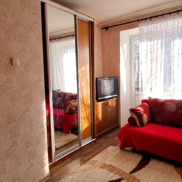 Академіка Корольова вул., 78