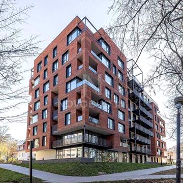 Академіка Андрія Сахарова вул., 78