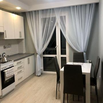 Випасова вул., 11