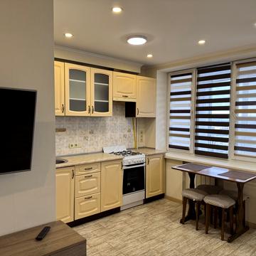 Виставкова вул. (Полковника Потєхіна), 4