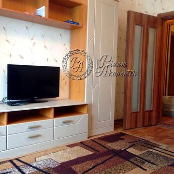 Григорія Ващенка вул., 3