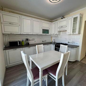 Стрийська вул., 111-Б