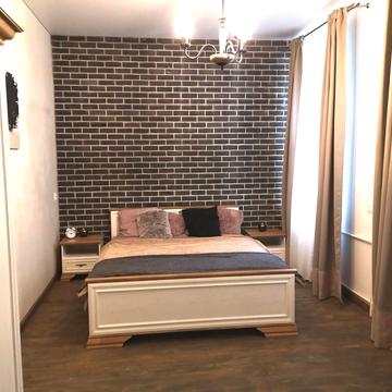 Миколи Гоголя вул., 6/8