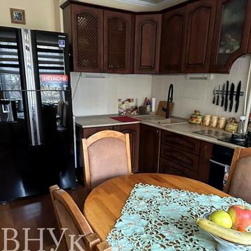 Олександра Богомольця вул., 30