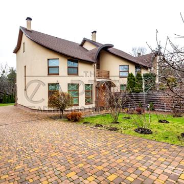 Горохівська вул.