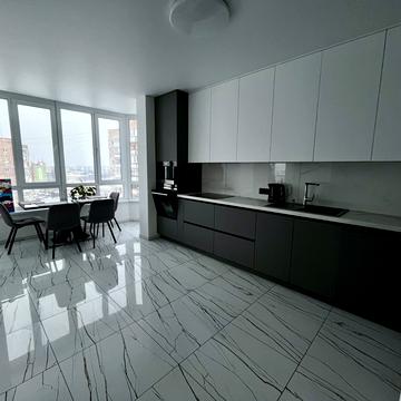 майдан Мистецькі Ворота пл., 9-А