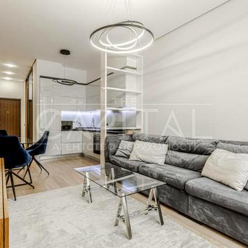 Ділова вул. (Димитрова), 1/2