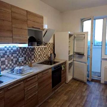 Героїв полку "Азов" вул. (Маршала Малиновського), 8