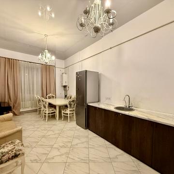 Бережанська вул., 54