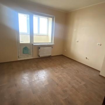 Героїв Енергетиків вул., (Будинок 1)