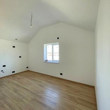 Львівська, 5