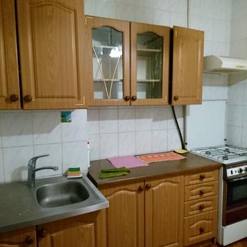 Кримська вул., 54