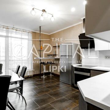 Андрія Верхогляда вул. (Михайла Драгомирова), 12