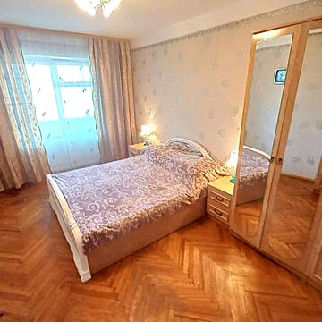 Лісовий просп., 15-А