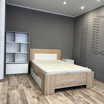 Пасічна вул., 169г