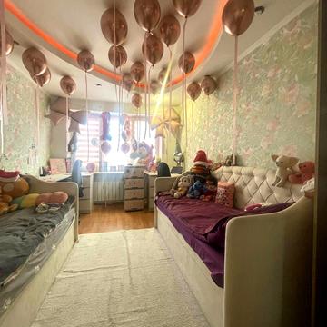 Михайла Грушевського вул., 20