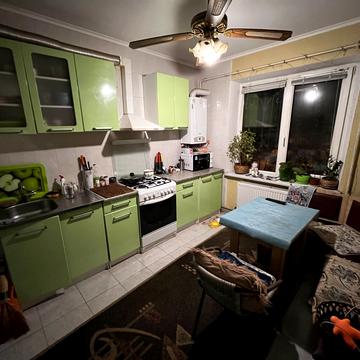 Запорізьке шосе, 80