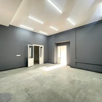 Водопровідна вул., 16