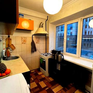 Кловський узвіз (Кловський), 24