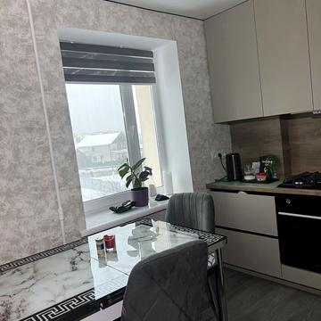 Шкільна вул., 6